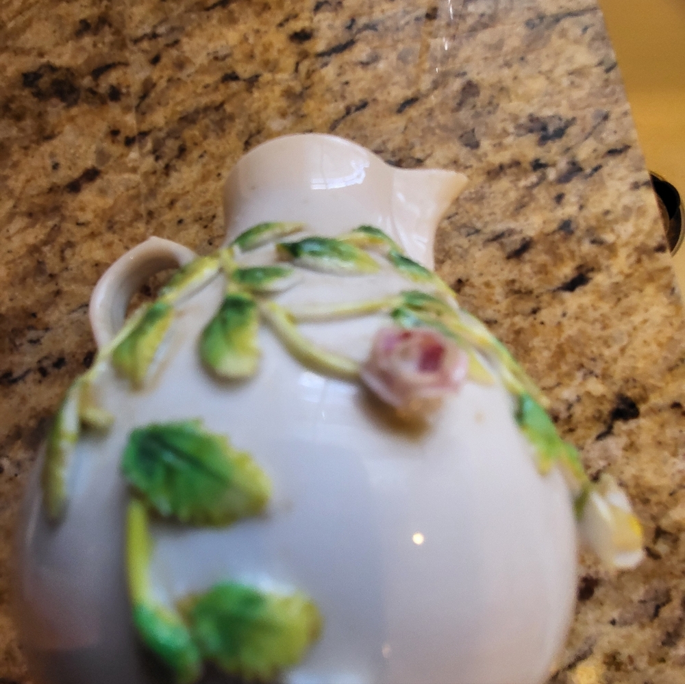 Antique 3.75 Inch Pitcher Vase With Pink Roses Collectable - Picture 10 of 11